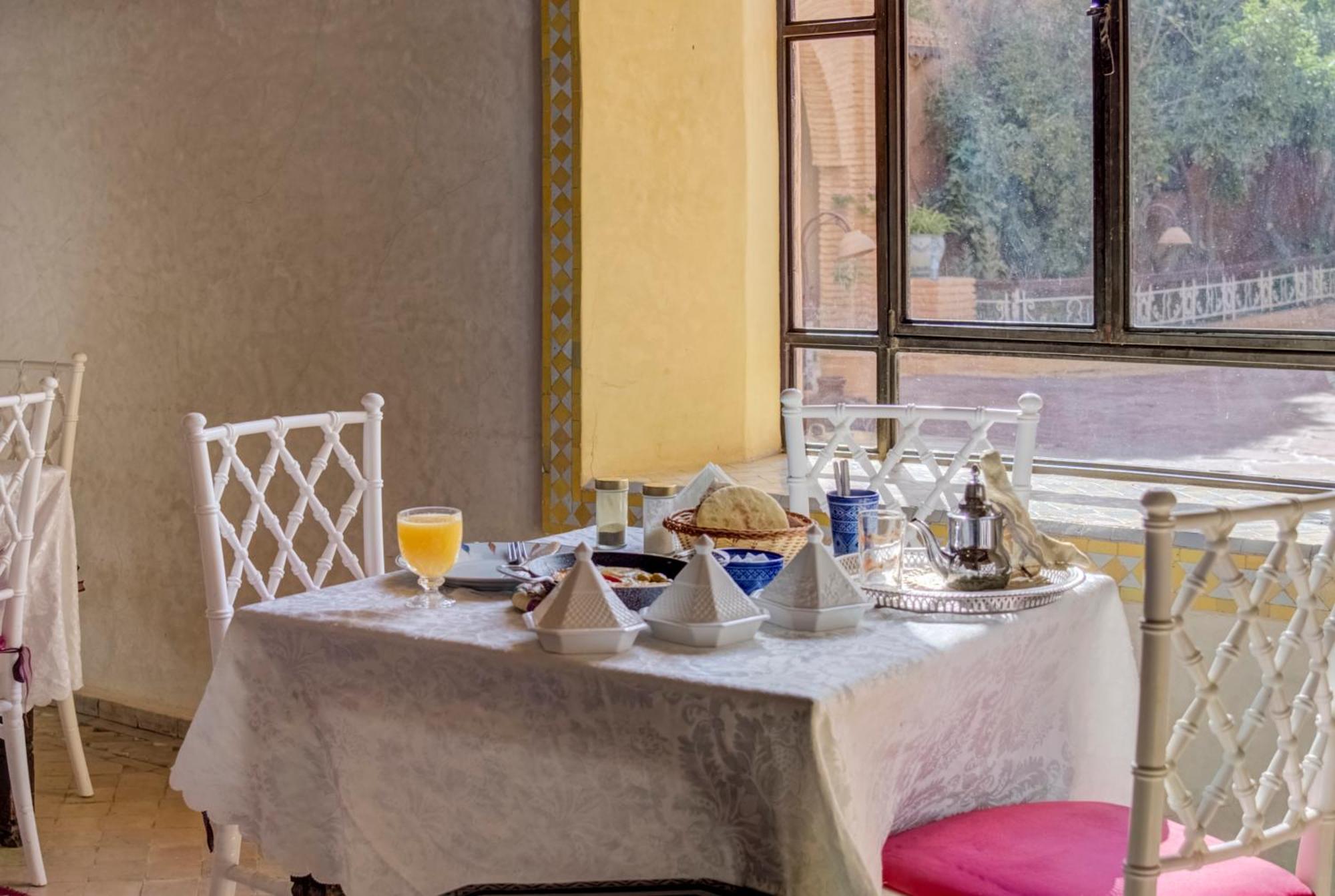 Riad Jnane Ines 타라우단트 외부 사진